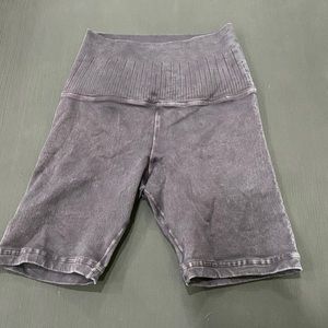 Avocado brand bike shorts 5”